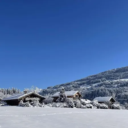Avec Balcon Expose Sud, Casier A Skis Et Parking, Proche Des Pistes A - Fr-1-597-175 Demi-Quartier
