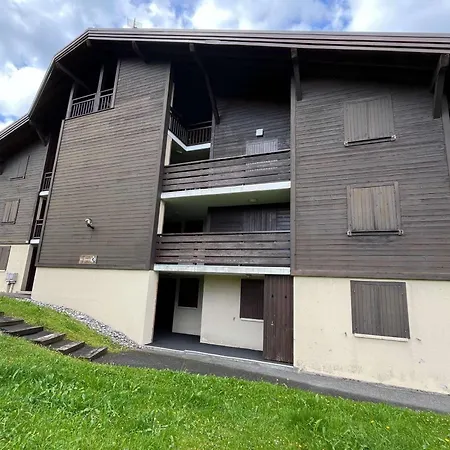 Avec Balcon Expose Sud, Casier A Skis Et Parking, Proche Des Pistes A Appartement *
